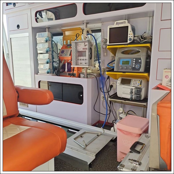 救护车出租：深圳龙华区救护车出租长途转运服务平台【就近派车】<2025今日+一览>