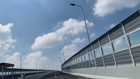 辽宁丹东凤城市政公路声屏障厂家选择河北金标〗