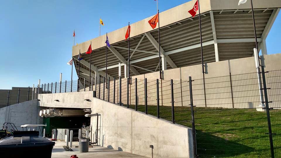 陕西商洛商南公路防护网多少钱选河北金标