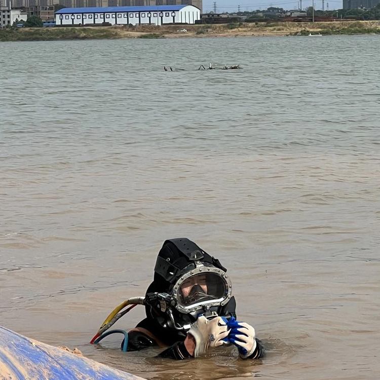 牡丹江市水下维修曝气管公司性能稳定——牡丹江市工程队