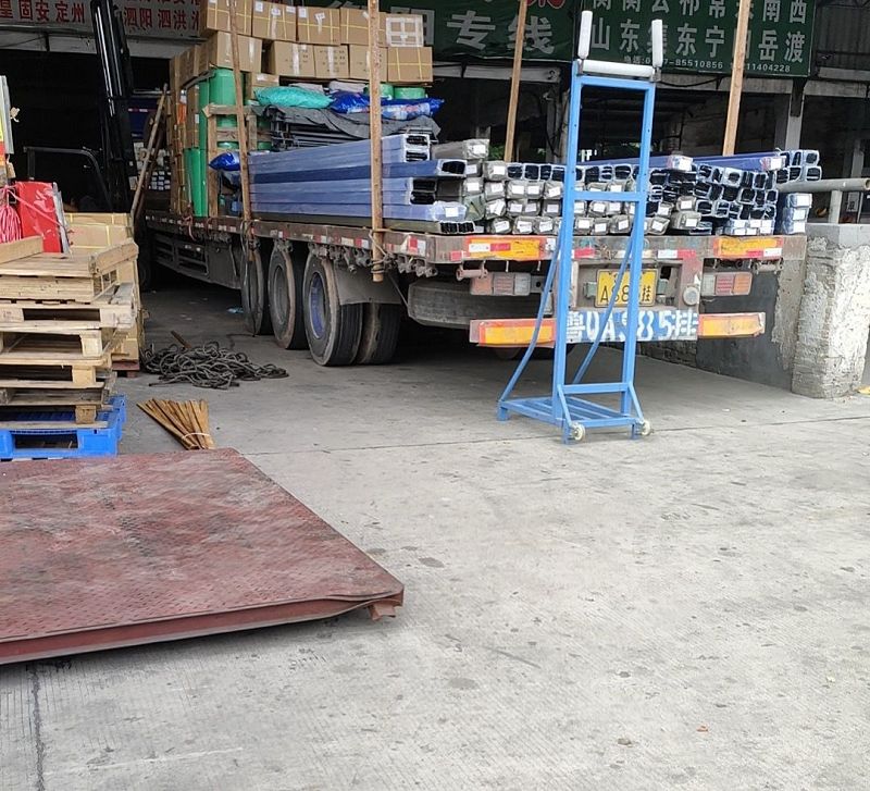 佛山到锡林郭勒盟西乌珠穆沁旗货运物流公司/2026省市县/今日「电梯扶梯」