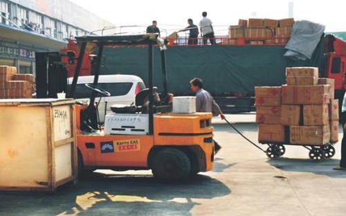 佛山兴泰直达到遵义绥阳物流公司-货运公司+专业门窗运输2026「需要好久