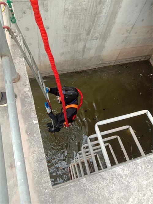 南充市潜水员打捞队2026〈市政潜水员施工〉
