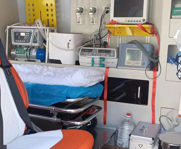 出租转运：伊犁救护车护送病人长途转院【全国护送】<2026今天+随叫随到>