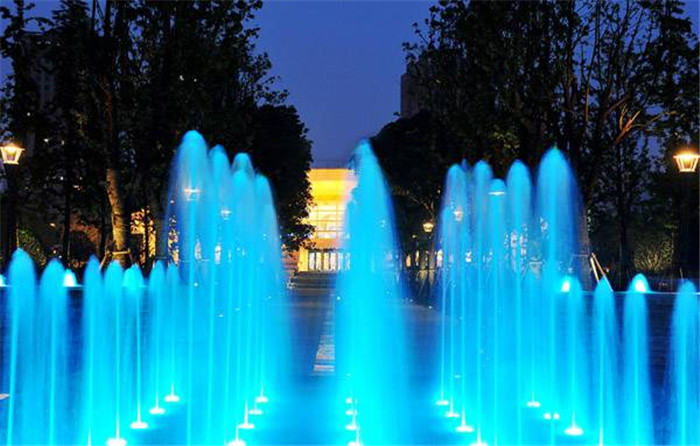 陕西铜川人工瀑布景观