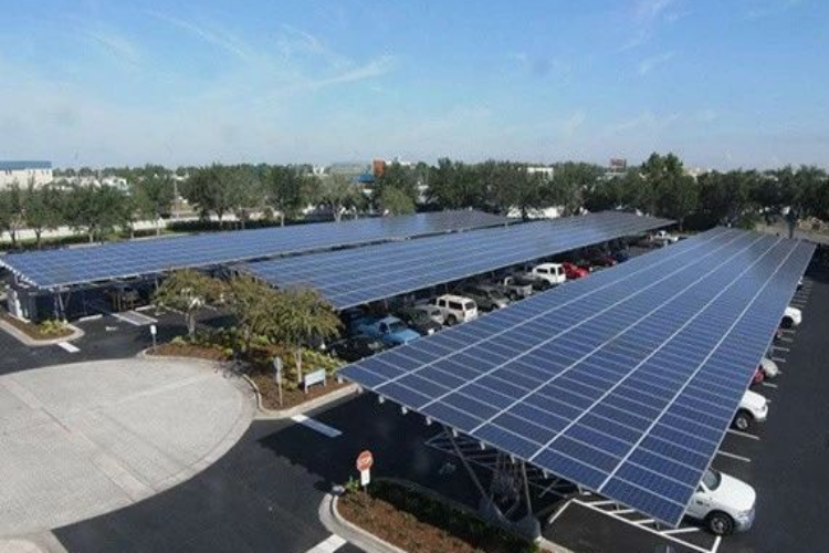 辽宁本溪南芬区九车位光伏车棚多少钱选择河北金标