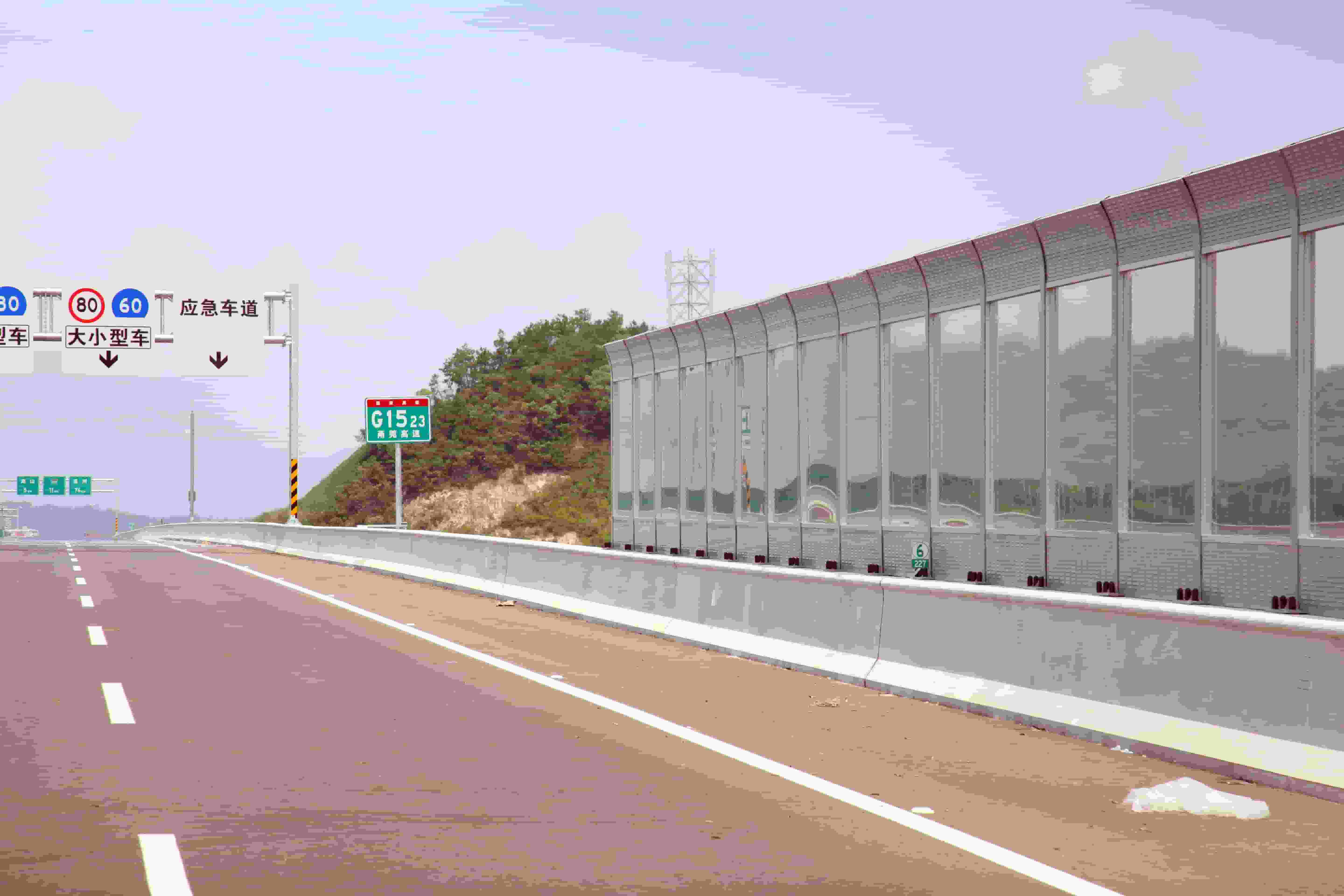 直辖上海普陀透明公路声屏障厂家找河北金标