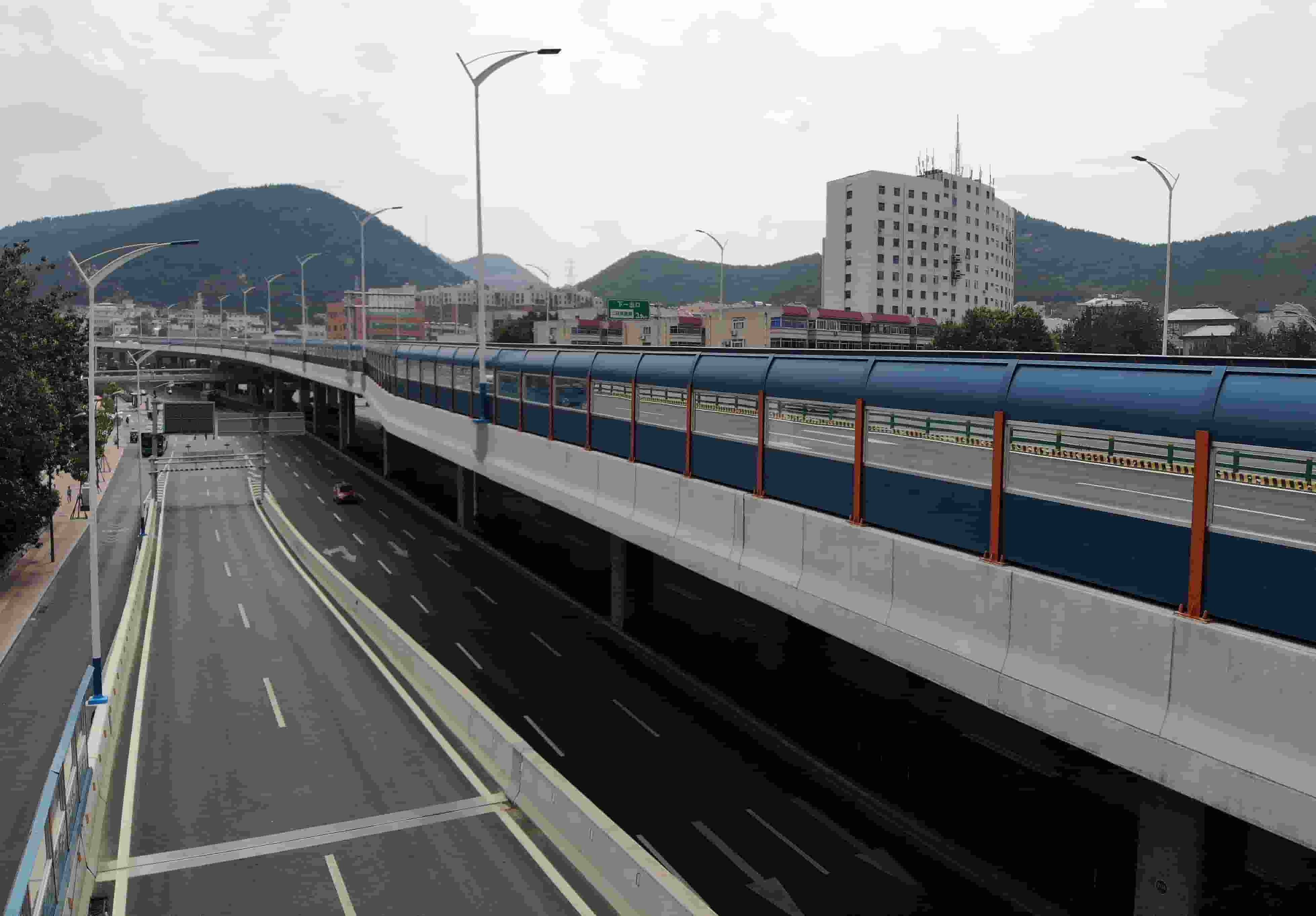 河北邯郸永年公路隔音墙多少钱联系金标更靠谱