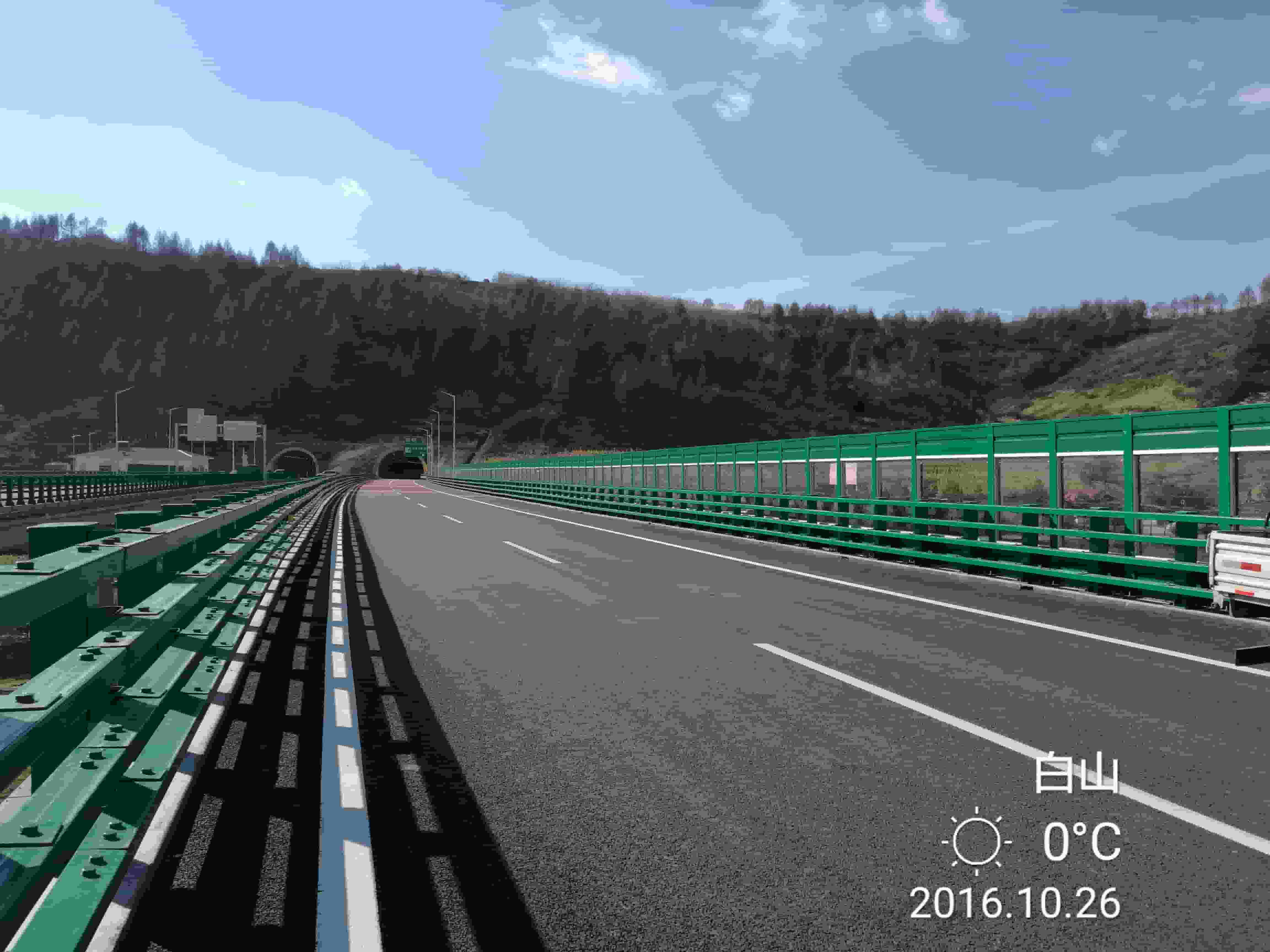 云南红河泸西高速铁路声屏障多少钱〖河北金标〗报价