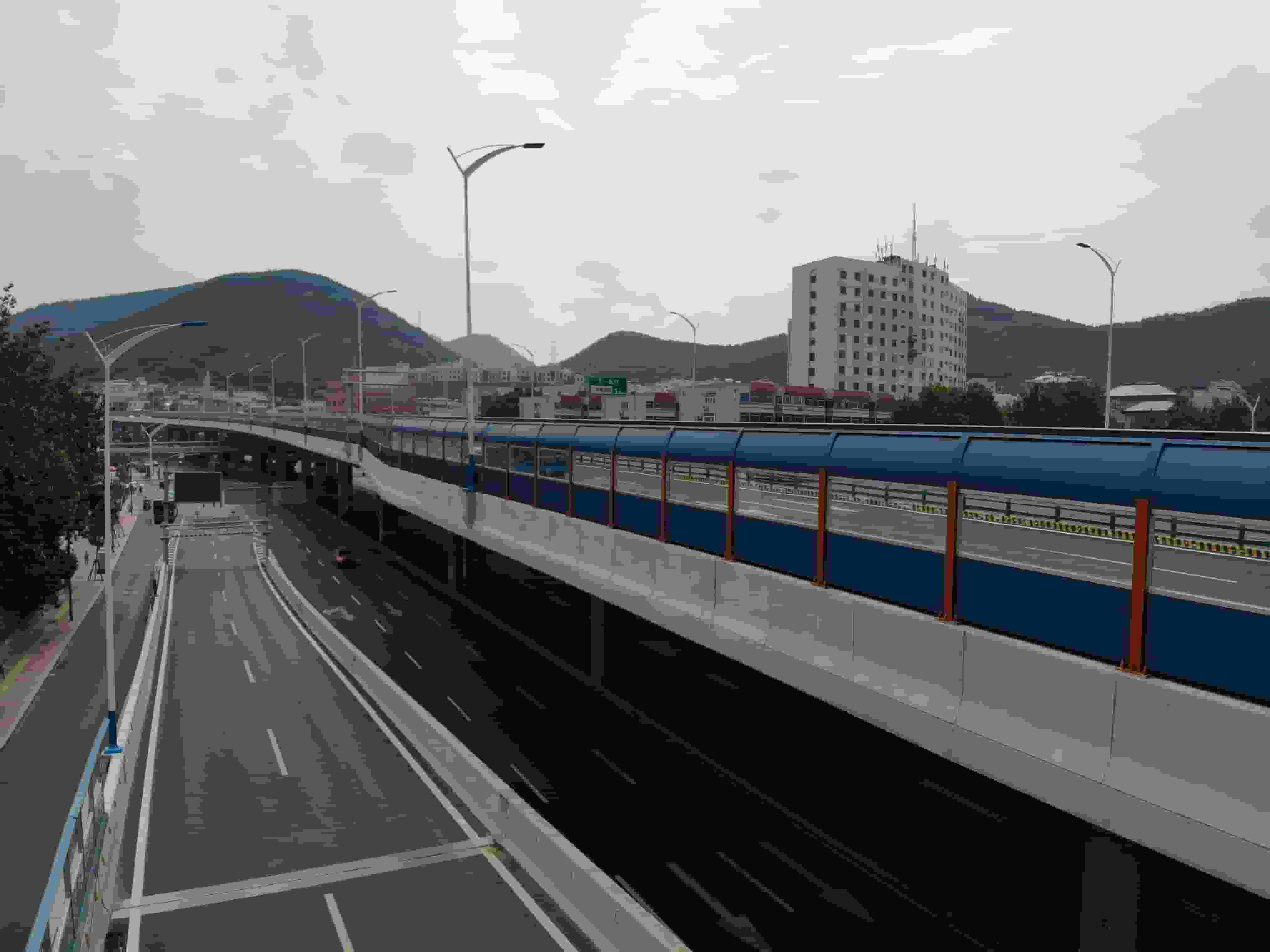 陕西汉中略阳透明公路声屏障多少钱河北金标专注质量