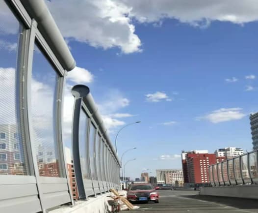 内蒙古锡林郭勒正镶白旗公路隔声墙多少钱金标实体厂家