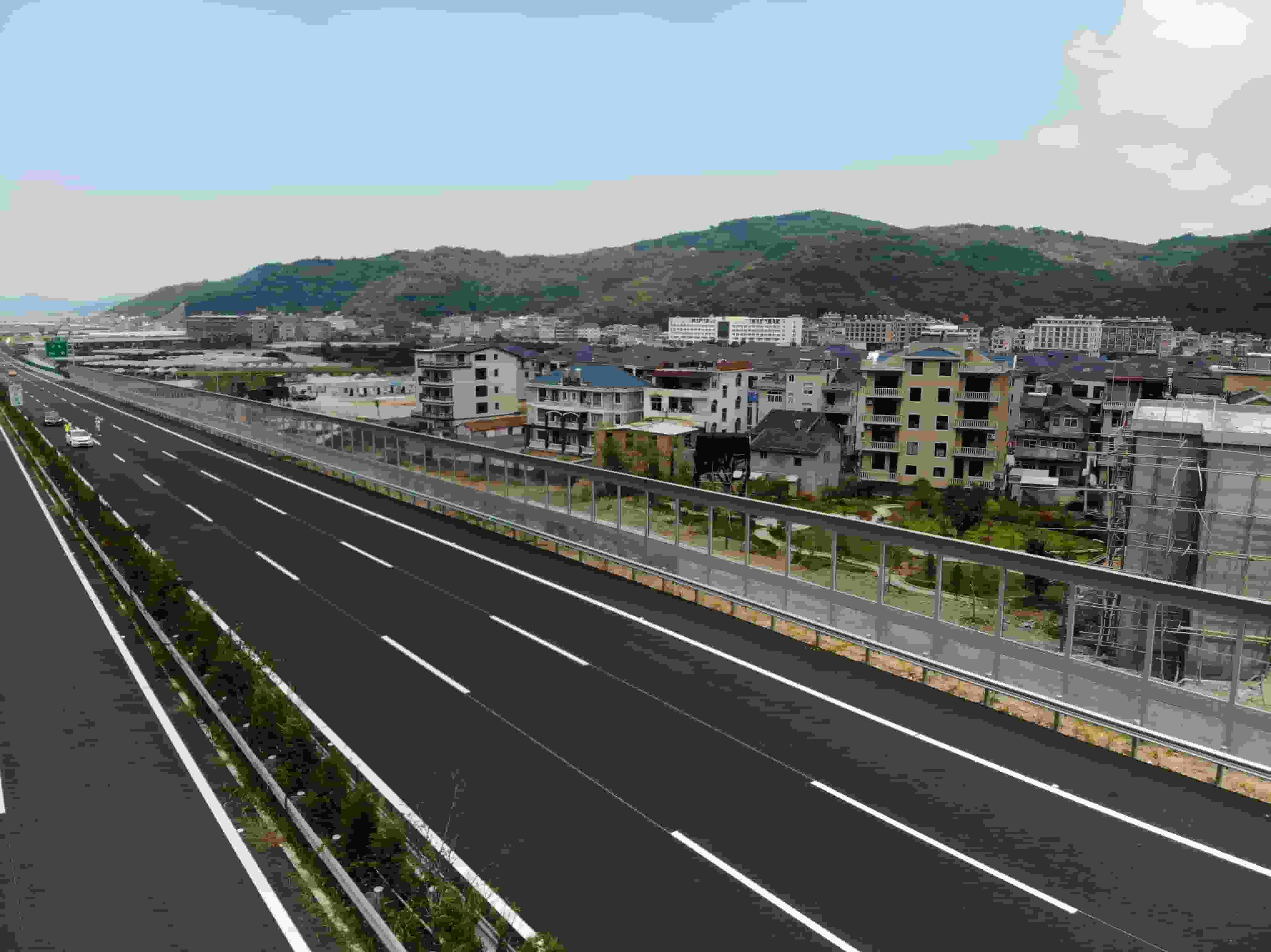 江苏常州溧阳高速铁路声屏障多少钱选择河北金标〗