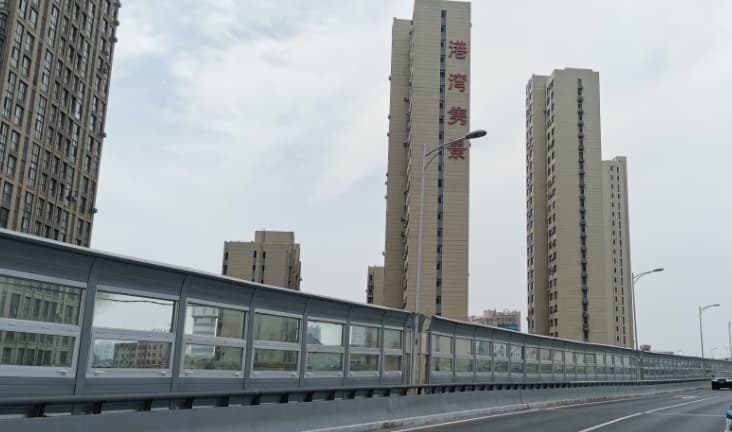 黑龙江伊春汤旺河透明公路声屏障厂家河北金标专注质量