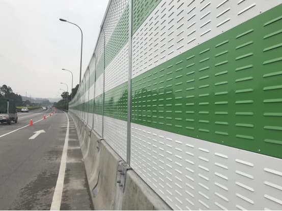 江西上饶弋阳透明公路声屏障多少钱联系金标更靠谱