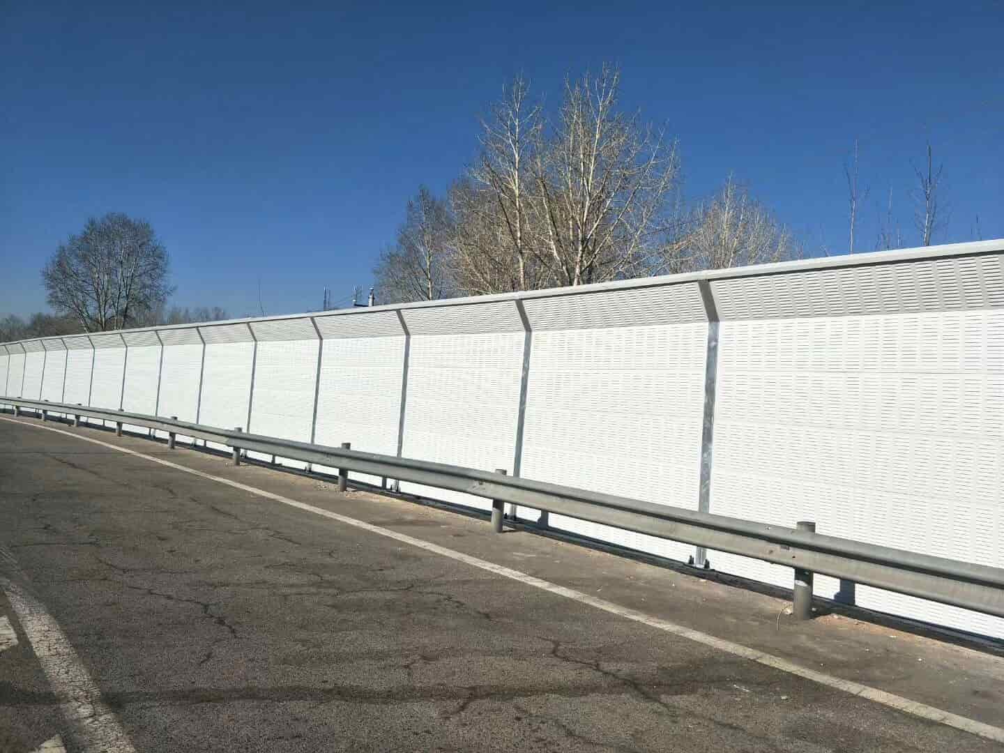 贵州黔南平塘公路隔音板多少钱〖河北金标〗报价