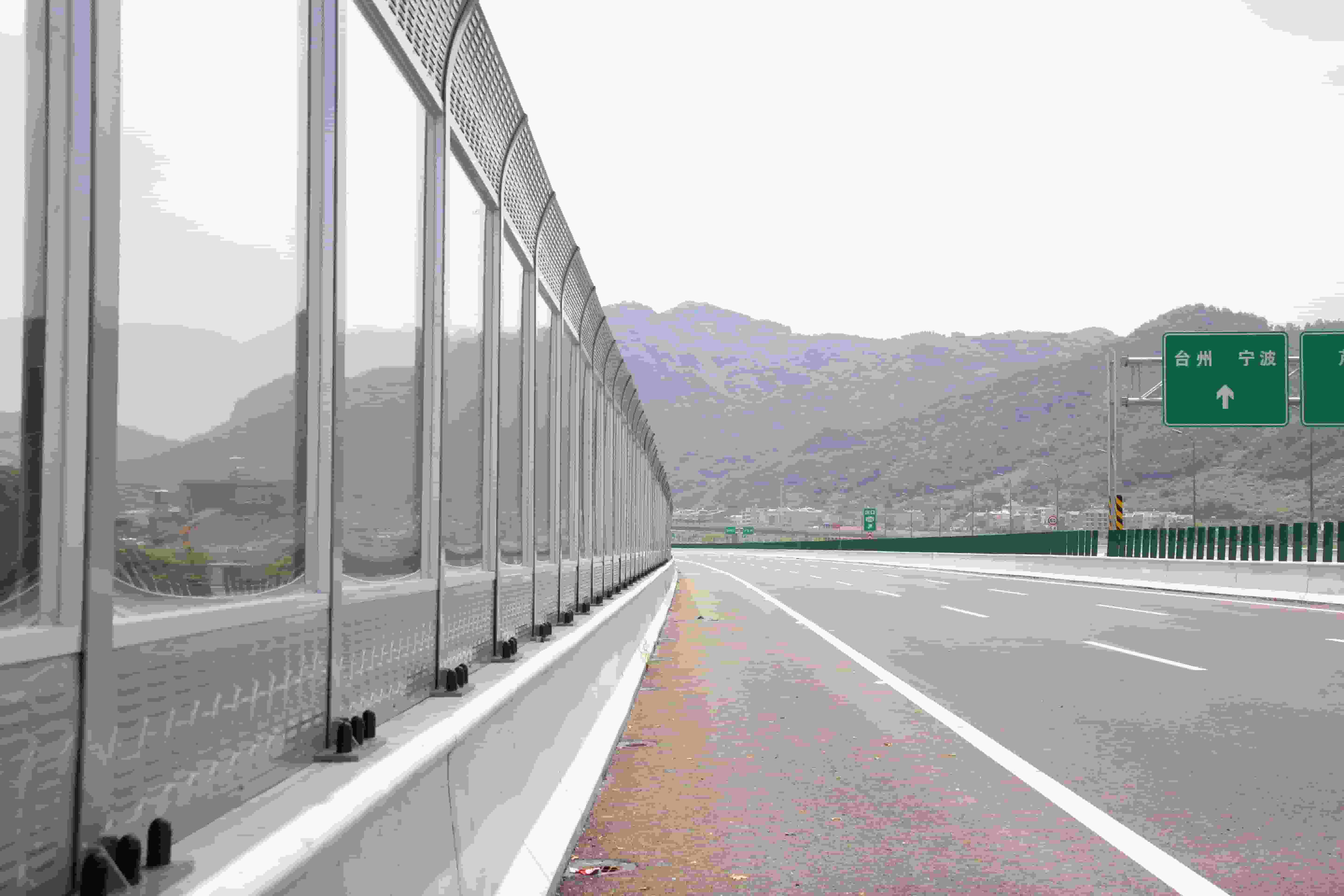 湖北恩施咸丰市政公路声屏障厂家选择河北金标〗