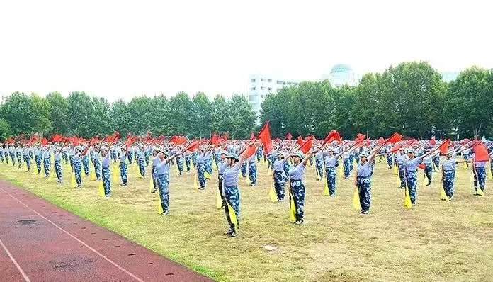 报名前十兴义市汽修专业大专院校多少分科一上大专