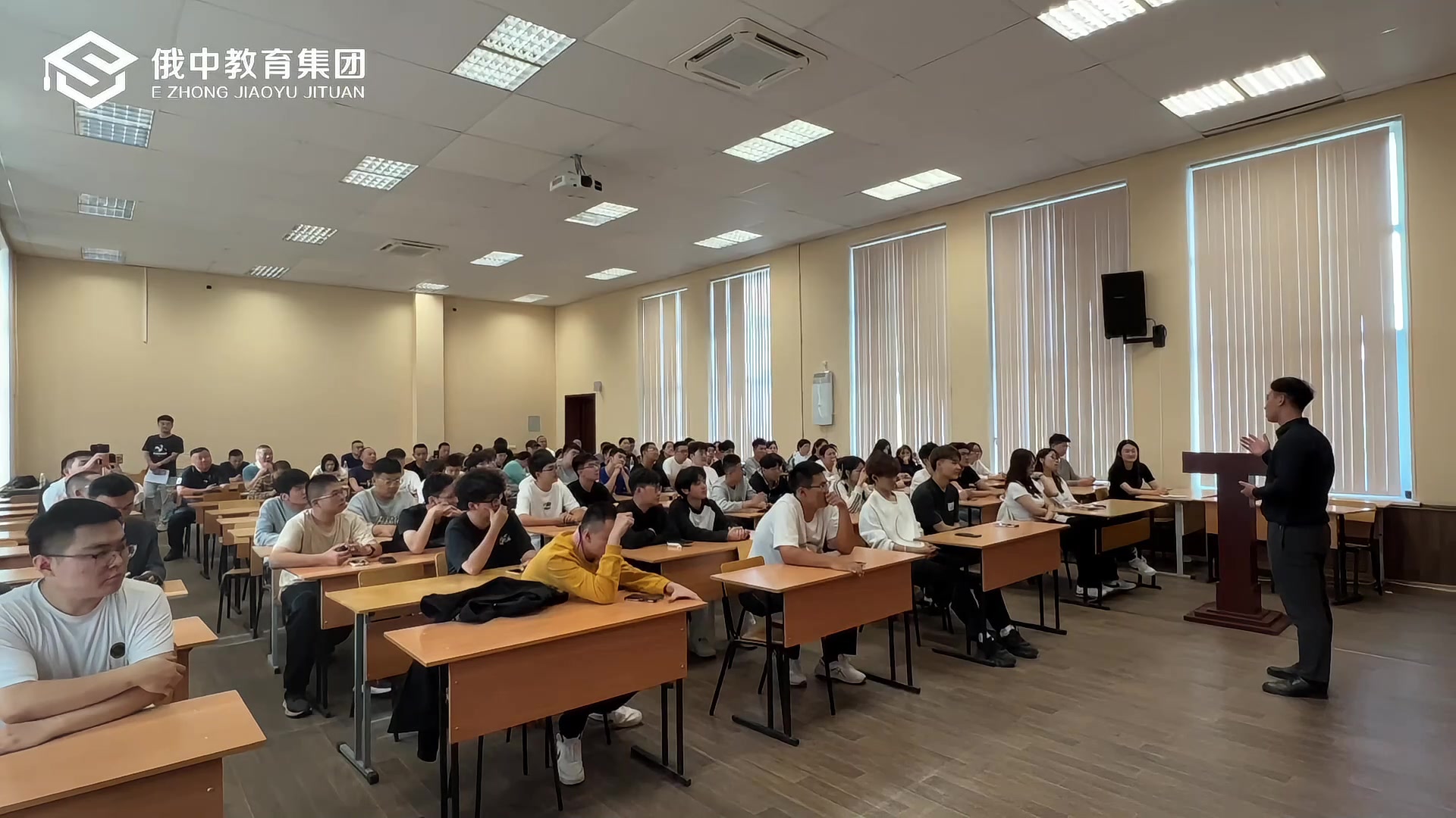 2026年不用三战滨海边疆区弯道超车