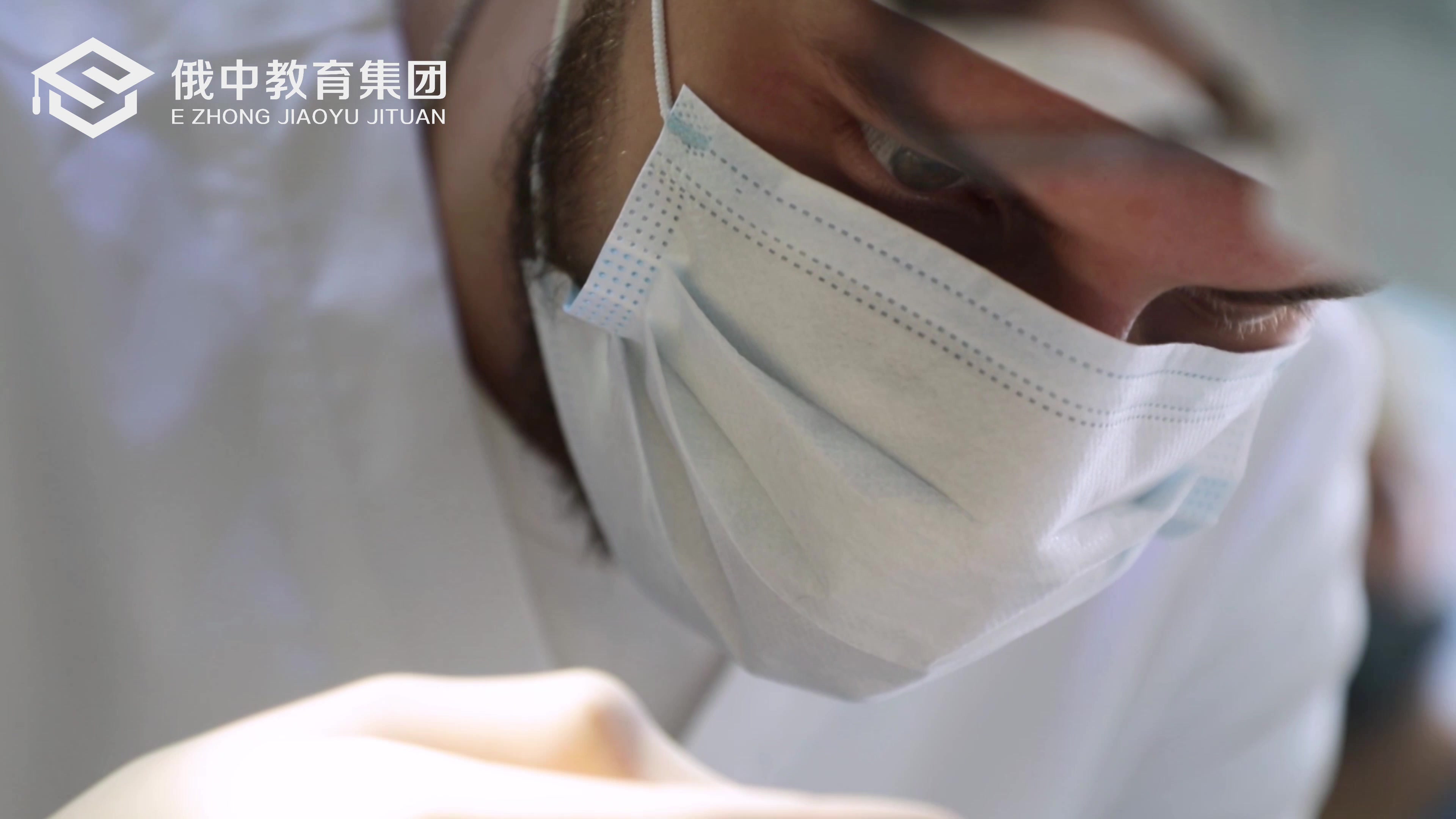 2026年中专毕业推荐报读鄂木斯克医科大学实验室资源