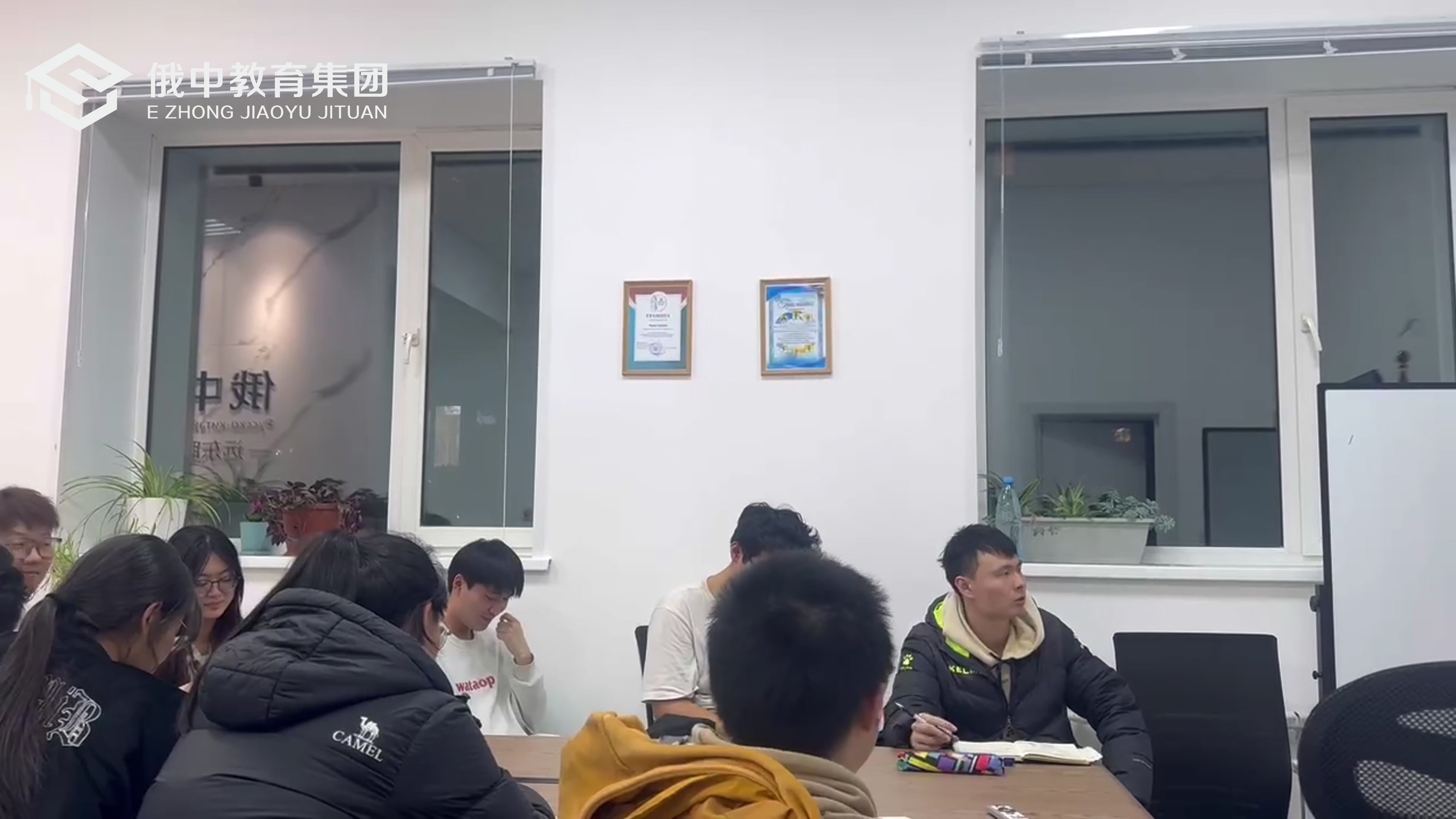 2026年高考390-490分莫斯科谢东诺夫第一医科大学留学要求必备物品最新政策解读