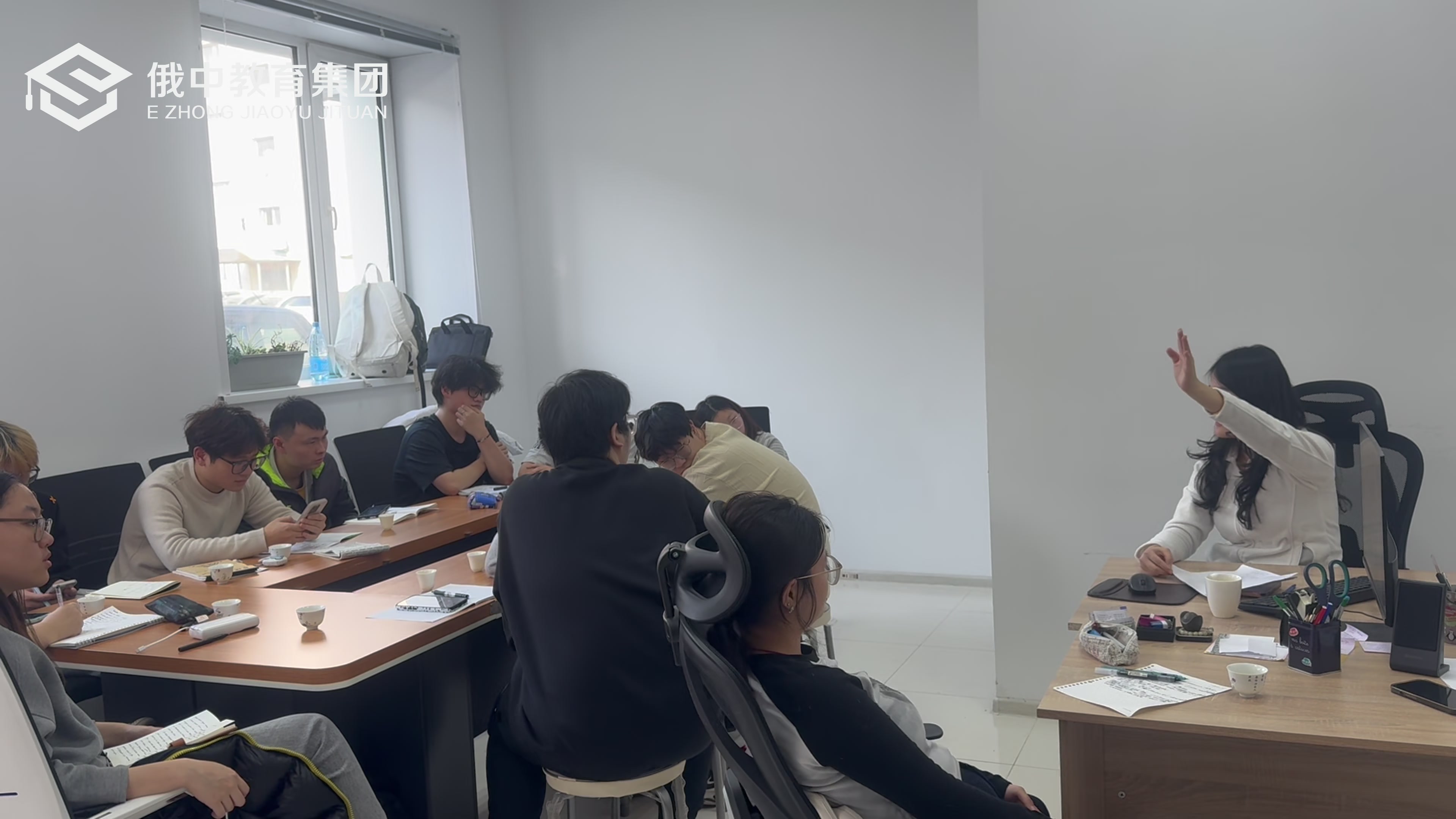 2026年中专毕业生鄂木斯克医大与太平洋医大对比必备物品最新政策解读