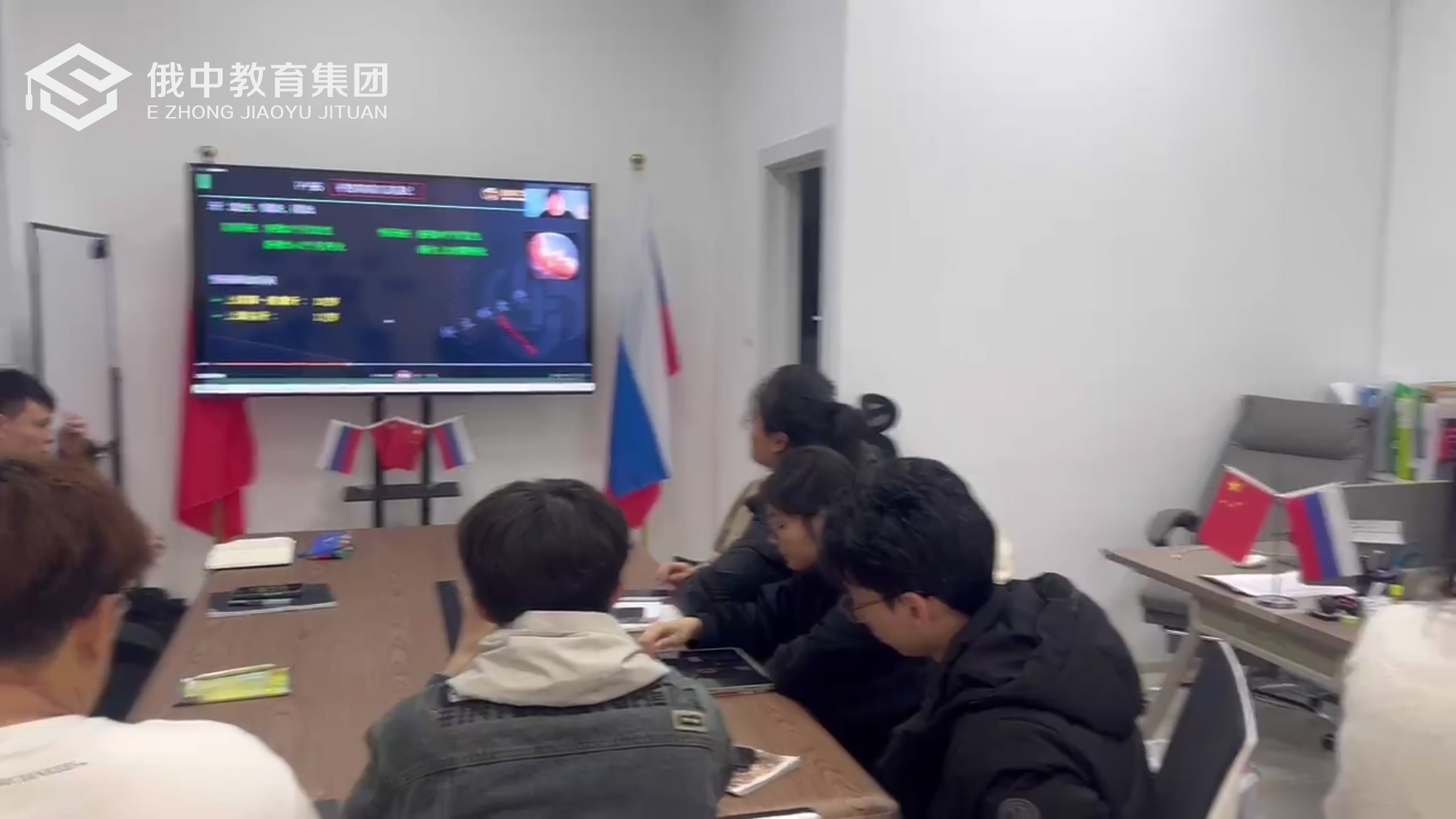 2026年高三毕业生415分医学英文授课必备物品最新政策解读