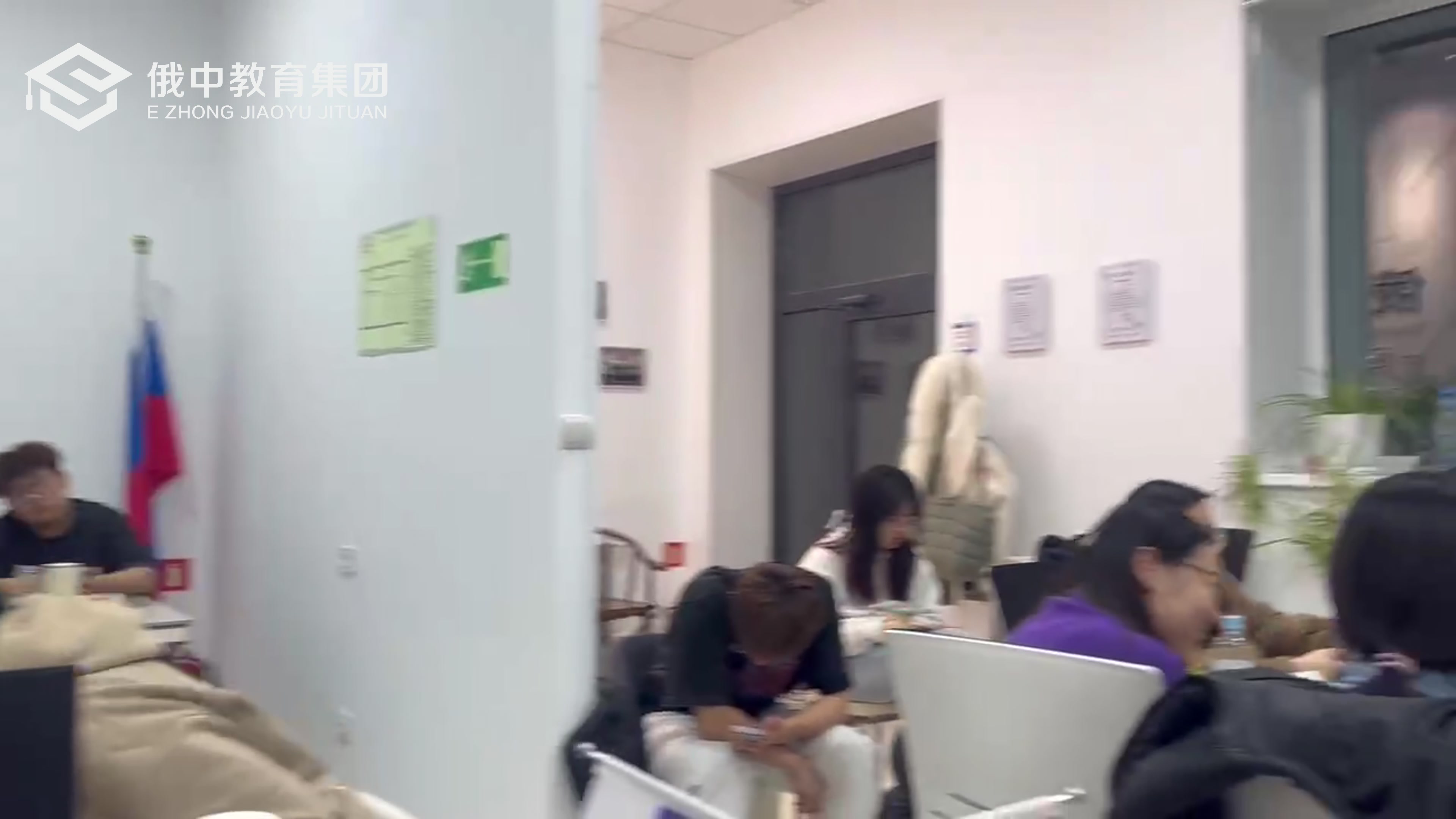 2026年高考申请鄂木斯克国立医科大学必备物品最新政策解读