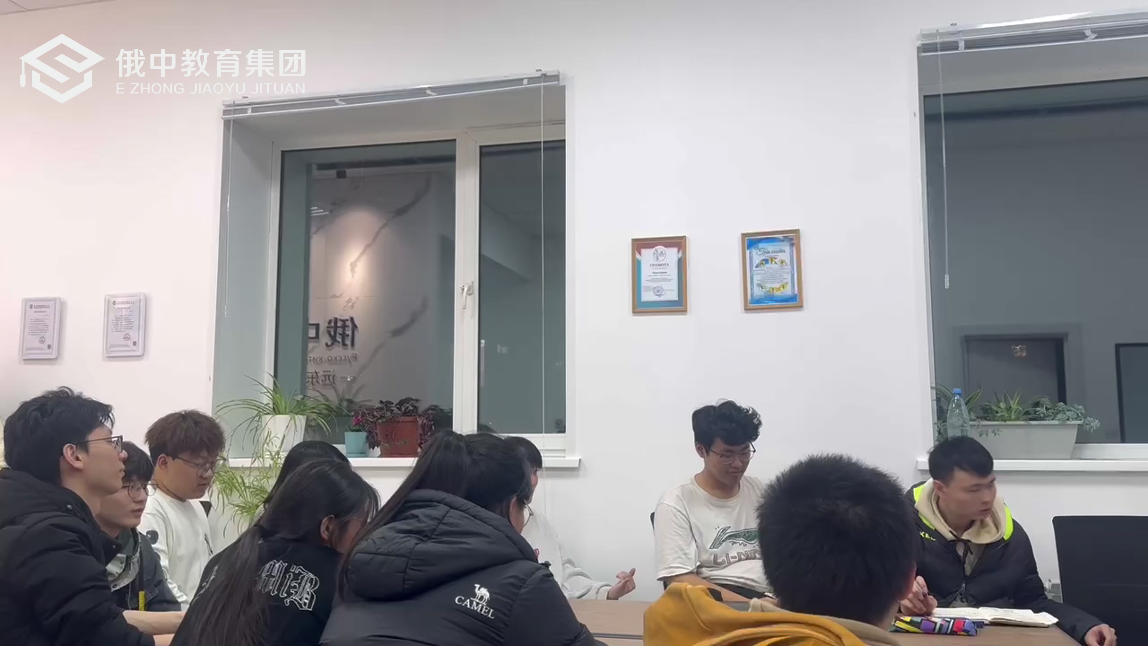 2026年高中毕业推荐临床医学本硕连读必备物品最新政策解读