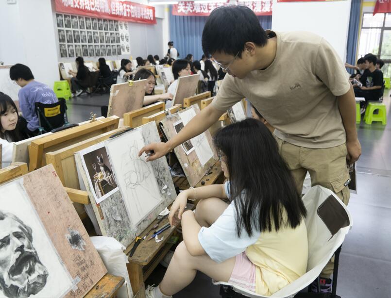 黔西南高考画室哪家好哪家升学率高<周末辅导>2025top口碑一览