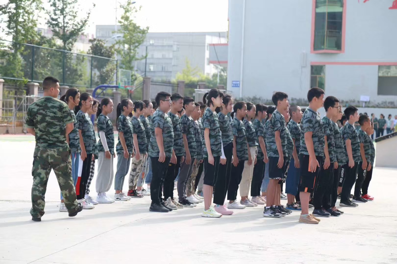 关岭县民办复读学校一学期多少钱<学校师资>2025口碑一览