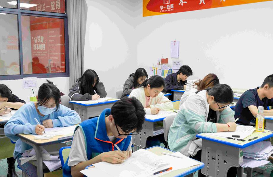 蔡甸区最好的高三补习班哪家好+2026蔡甸区高中集训班一览