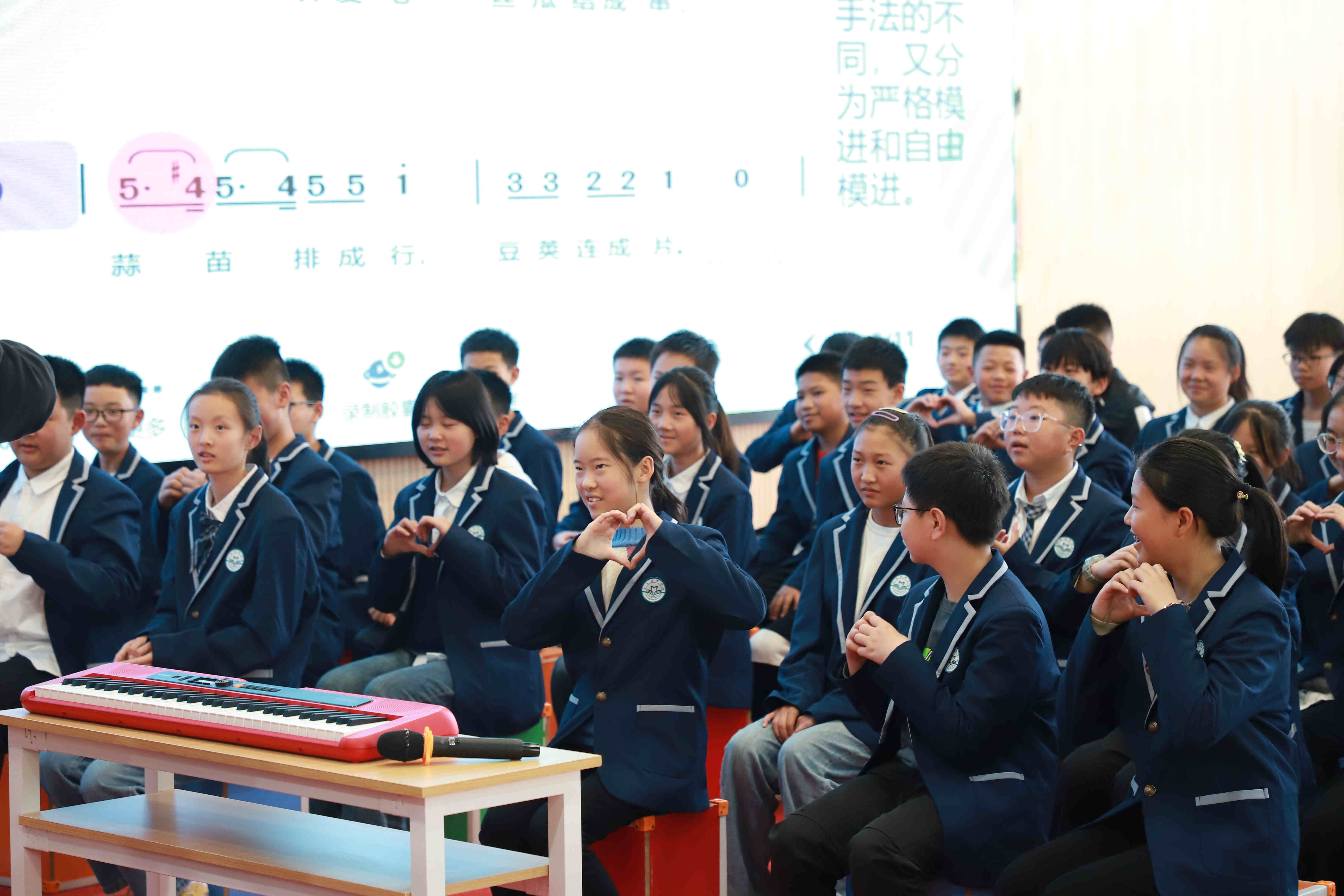 前五推荐金沙封闭式初中复读补习班费用一般在多少