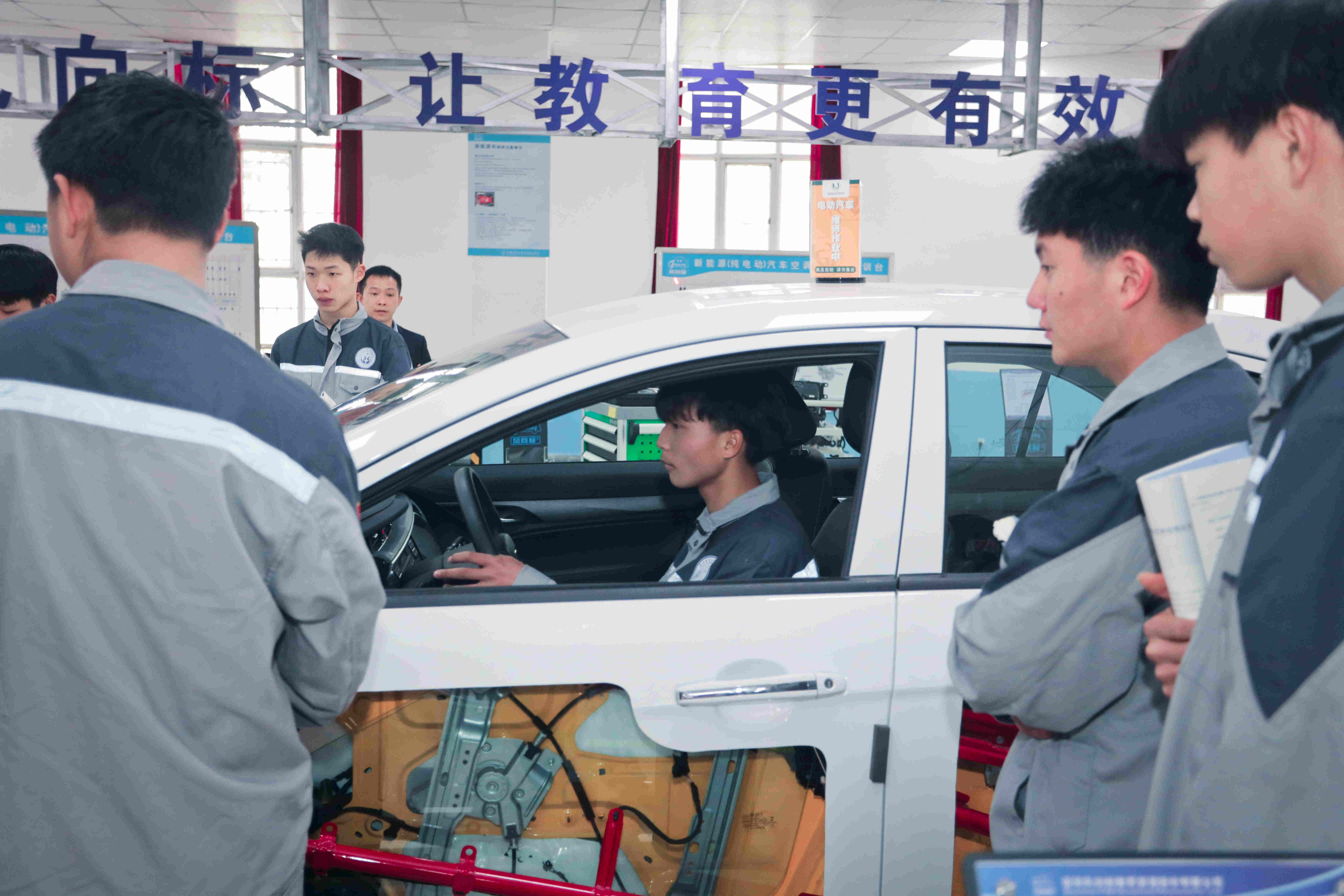 2025全贵阳职教高考班学校好就业吗（2025全贵阳300分能读什么高中）