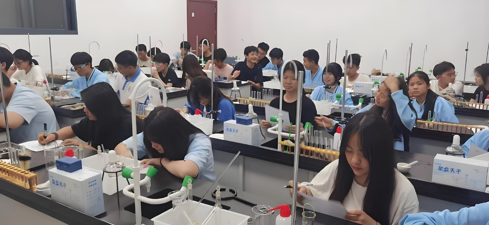 2026贵阳市初三封闭式全托班贵阳推荐+2026贵阳市复读学校一览