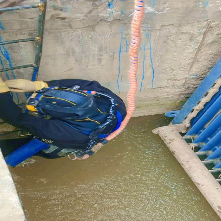 巴彦淖尔市潜水堵漏公司安全合规——巴彦淖尔市施工队伍