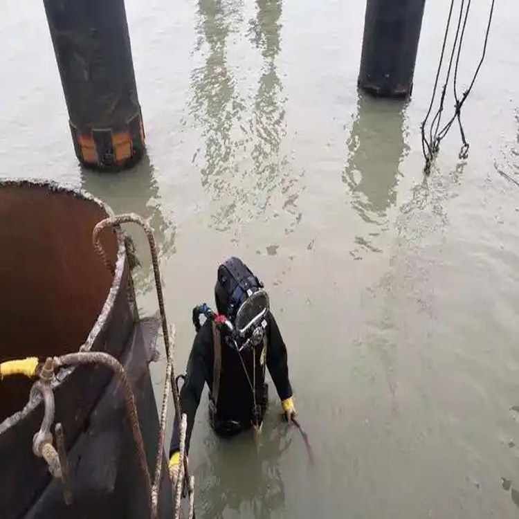 恩施市水下电缆安装公司匠心打造——恩施市工程队伍