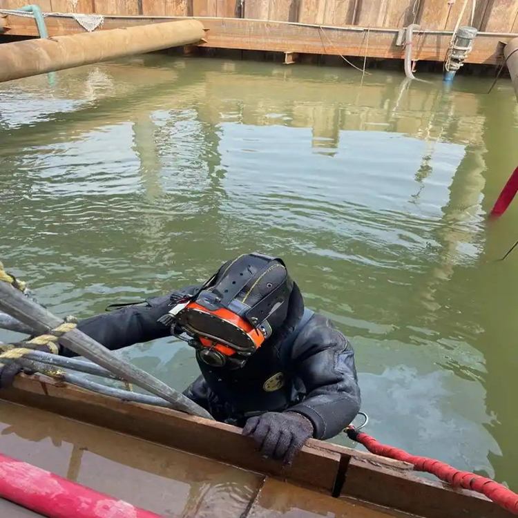 通辽市水下钢管桩切割公司实力厂家——通辽市工程队伍