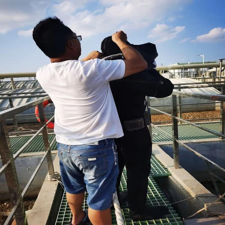 乌兰察布市水下拆除施工公司现货速发——乌兰察布市新闻