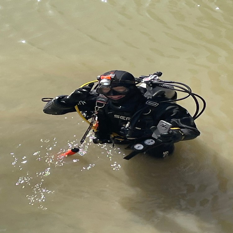 玉林市钢管桩水下拆除公司品牌厂家——玉林市资讯