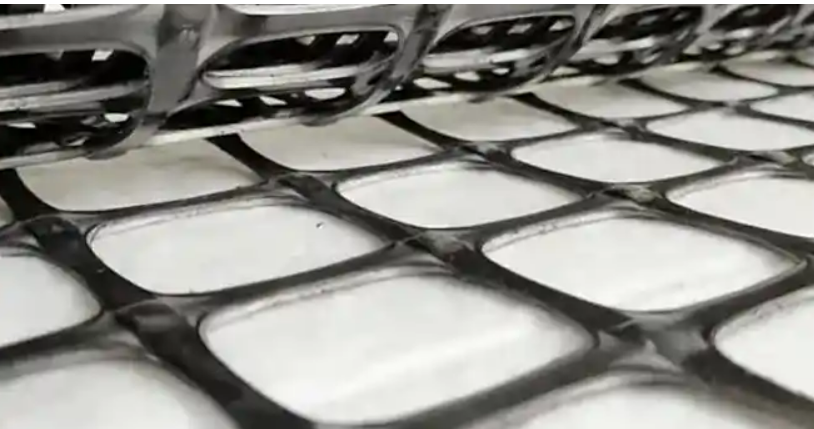 2026厂家直销：河北本地塑料格栅专业生产-欢迎咨询