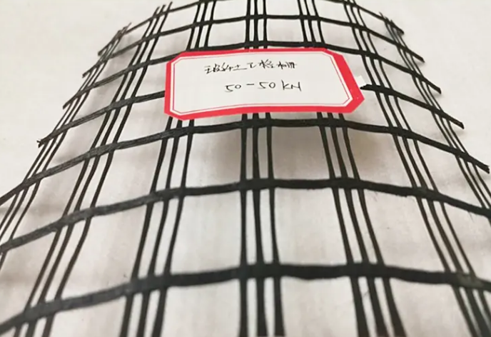 2026厂家直销：宁夏本地厂家直销玻纤格栅 现货供应-沥青路面抗裂加固