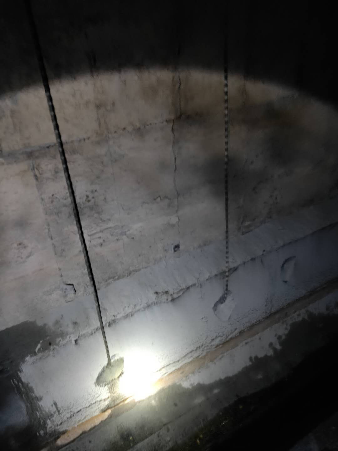 北京怀柔-混凝土静力拆除-专业承接装修各种小活「隔断墙拆除」