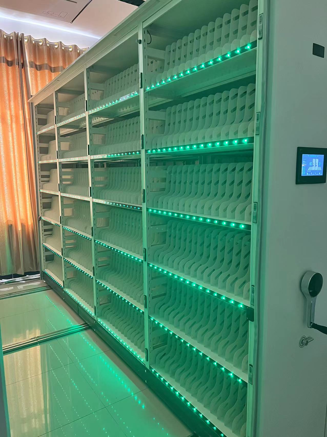 绍兴移动档案密集柜多少钱一台<金虎力系统定制化生产厂家>