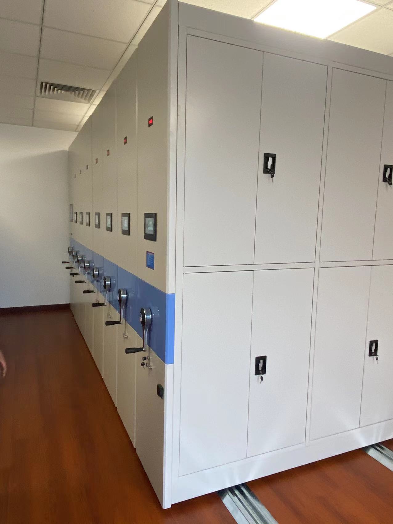 南宁豪华移动密集架<金虎力系统OEM代工生产厂家>