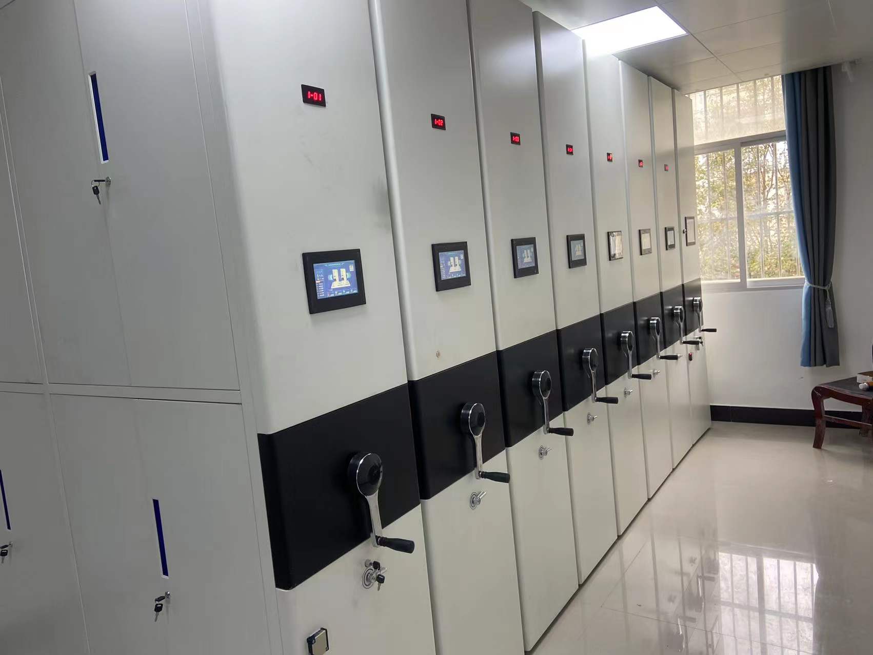 武威档案密集柜生产公司<金虎力家具定制化生产厂>